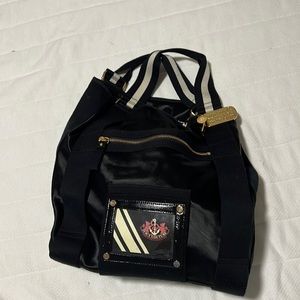 Perfect for overnight travels. It’s brand new!!!